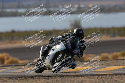 media/Dec-18-2022-SoCal Trackdays (Sun) [[8099a50955]]/Turn 14 (940am)/